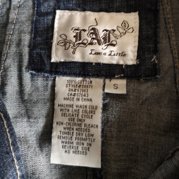 LIVE A LITTLE Jean Jacket, Size Small, NWOT - Picture 5 of 5